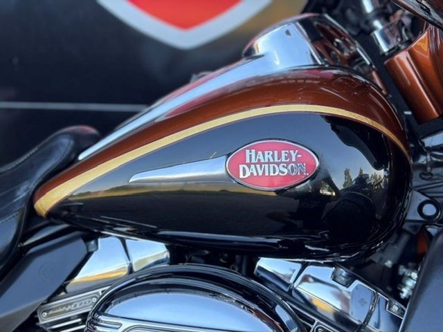 harley-davidson - electra-glide-ultra-screamin-eagle-cvo-flhtcuse