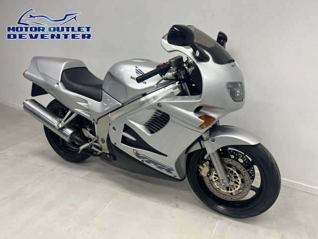 honda - vfr-750-f