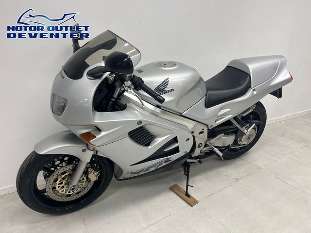 honda - vfr-750-f