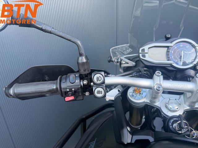 triumph - tiger-800-xc