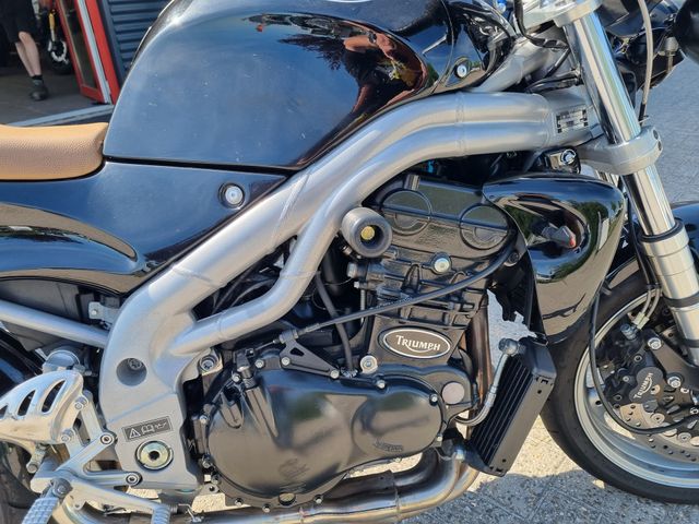 triumph - 955-i-speed-triple