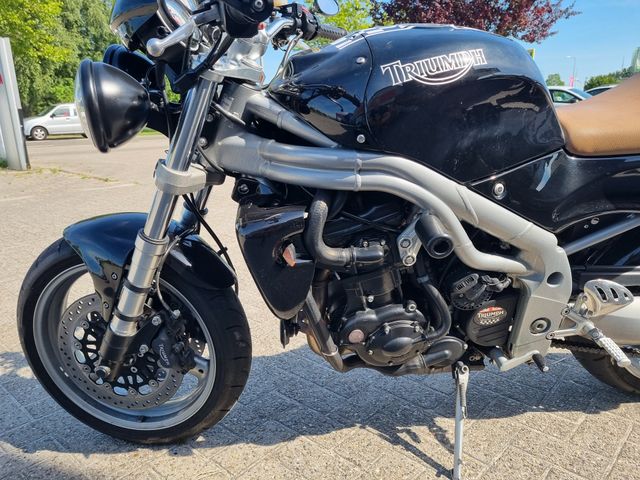 triumph - 955-i-speed-triple