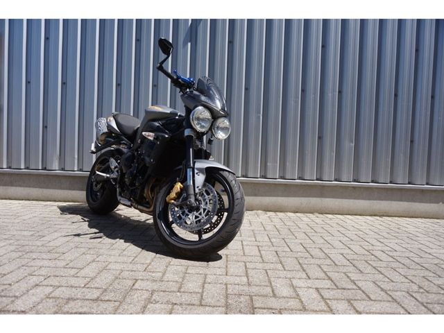 triumph - street-triple-r