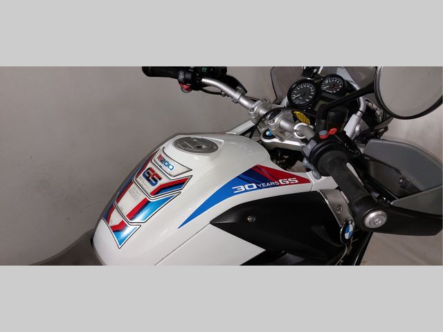 bmw - r-1200-gs