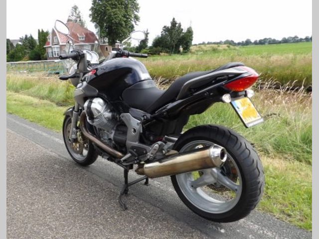 moto-guzzi - breva-1200-abs