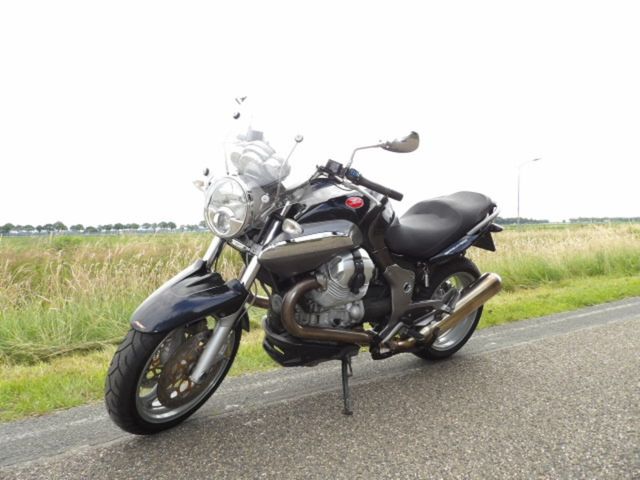moto-guzzi - breva-1200-abs
