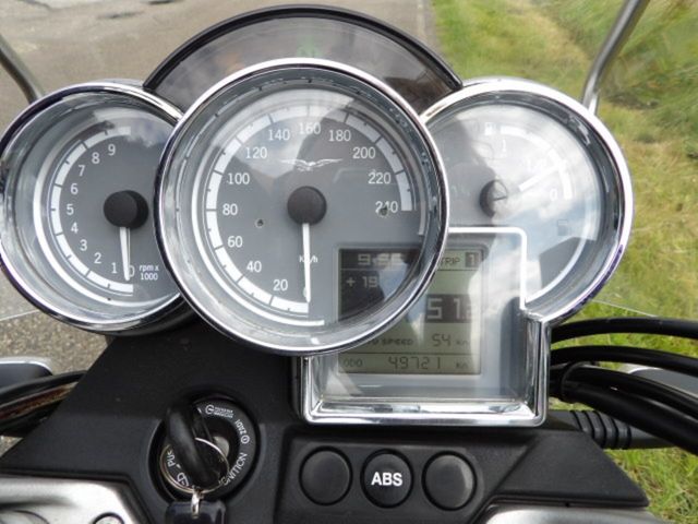 moto-guzzi - breva-1200-abs
