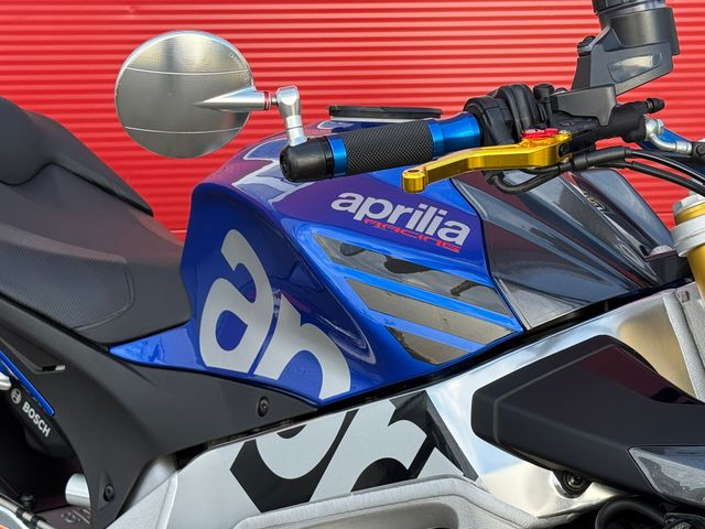 aprilia - tuono-v4-1100-rr