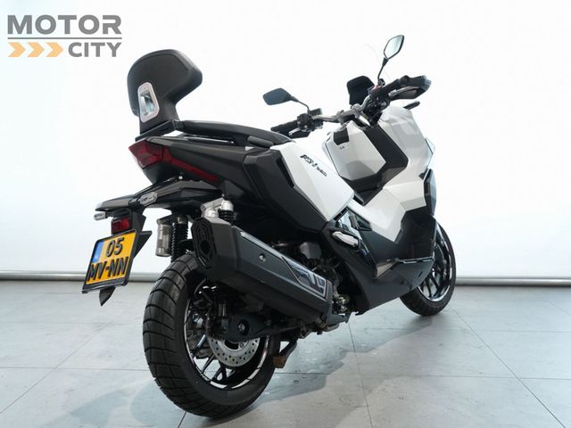 honda - adv-350