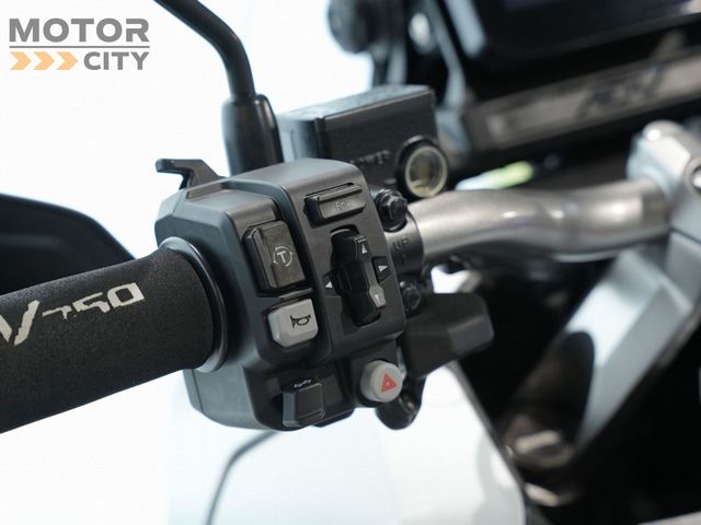 honda - adv-350