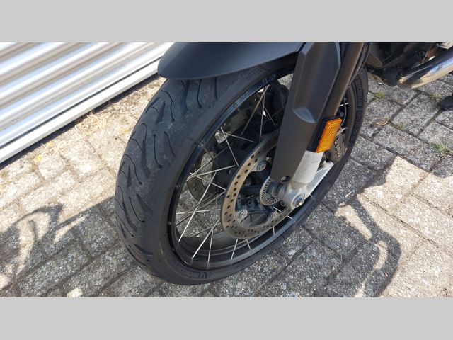 bmw - r-1200-gs-adventure-abs-asc-esa