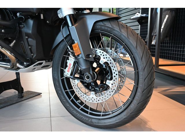 bmw - r-1300-gs-adventure-trophy