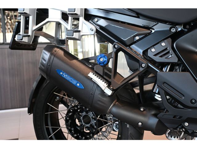 bmw - r-1300-gs-adventure-trophy