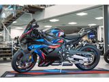 BMW M 1000 RR