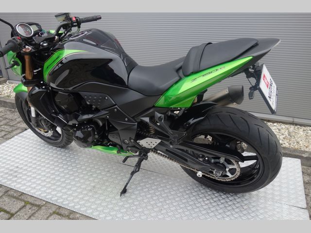 kawasaki - z-750-r