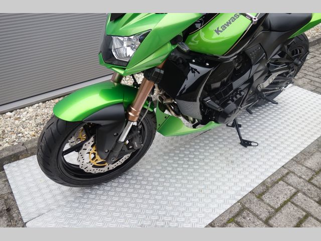 kawasaki - z-750-r