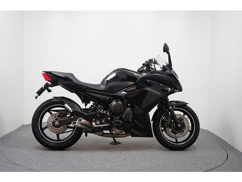 Yamaha XJ6 Diversion 2013 occasion