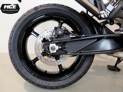 HUSQVARNA SVARTPILEN 801 – foto 4