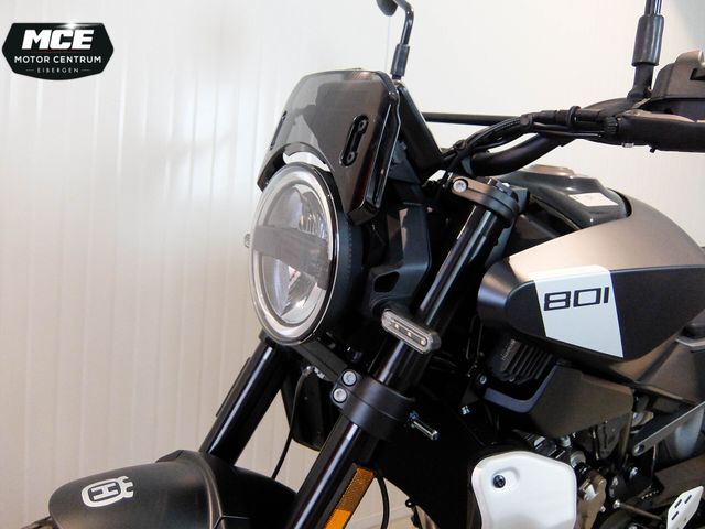 husqvarna - svartpilen-801