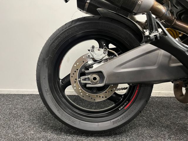 ducati - monster-696