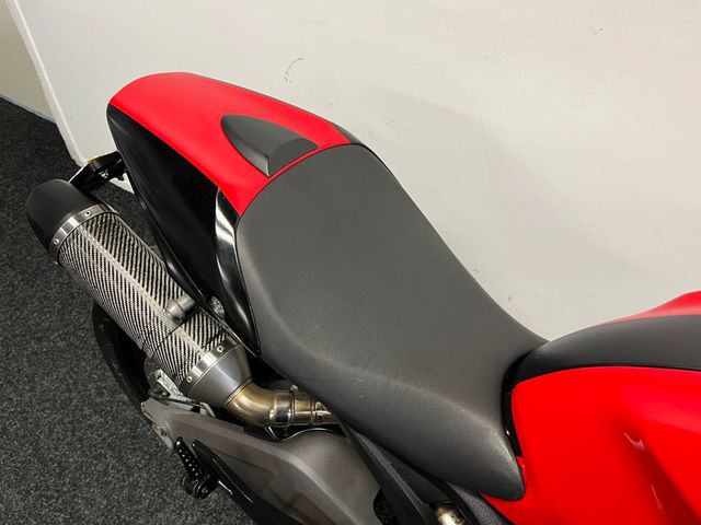 ducati - monster-696