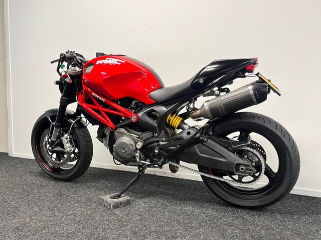 ducati - monster-696