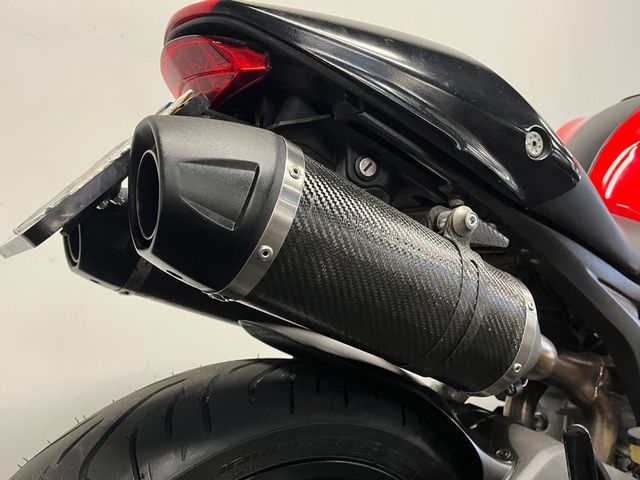 ducati - monster-696