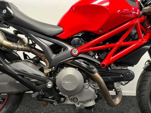 ducati - monster-696