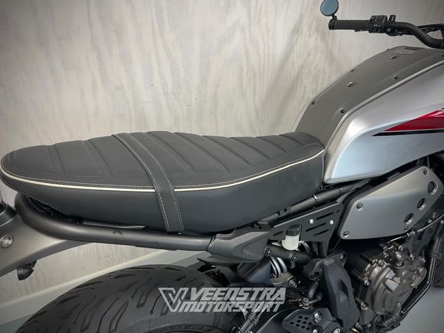 yamaha - xsr-700-abs