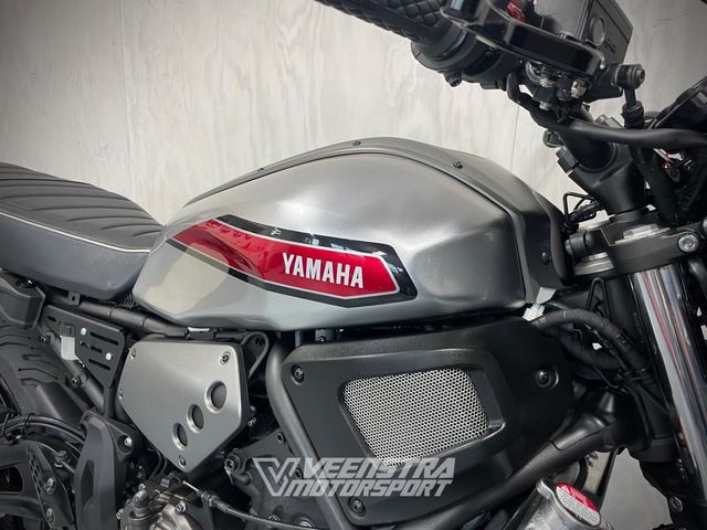 yamaha - xsr-700-abs