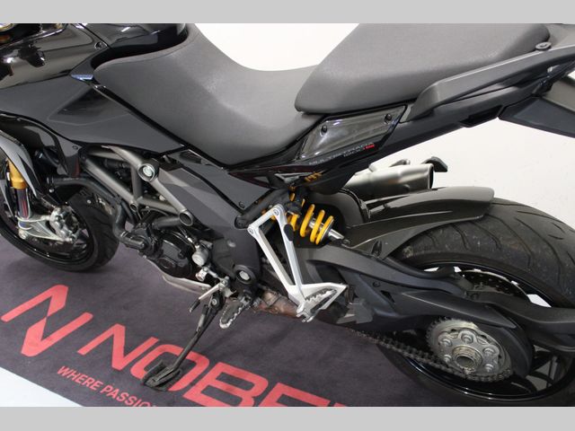 ducati - multistrada-1200-s