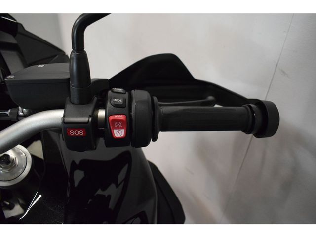 bmw - f-900-gs-adventure