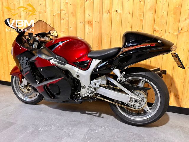 suzuki - gsx-r-1300-hayabusa