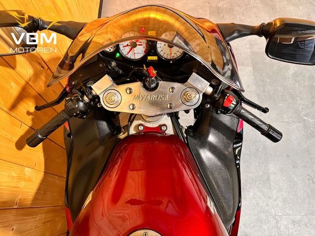 suzuki - gsx-r-1300-hayabusa