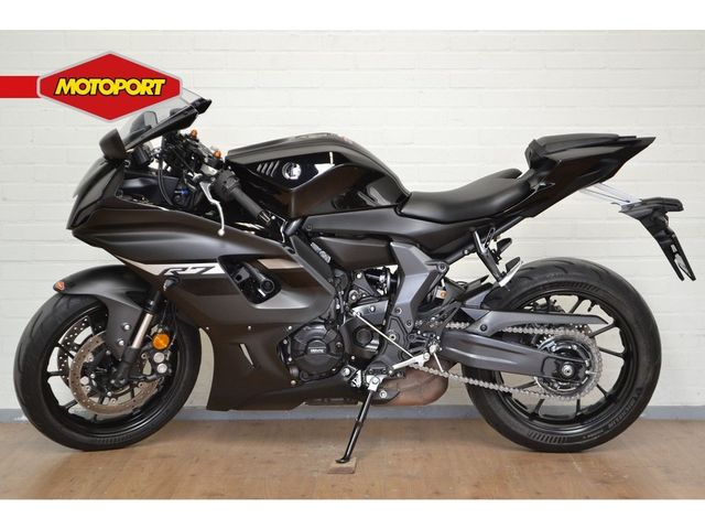 yamaha - r7