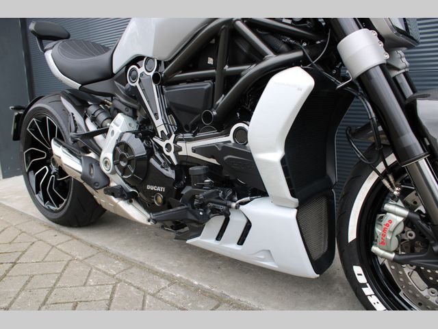 ducati - xdiavel-s