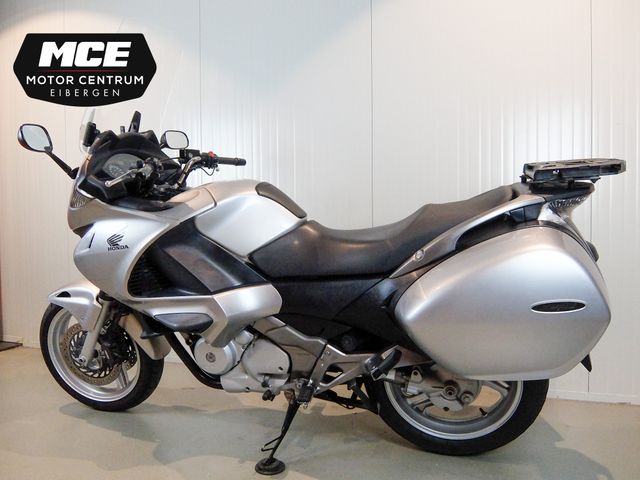 honda - nt-700-v-deauville-abs