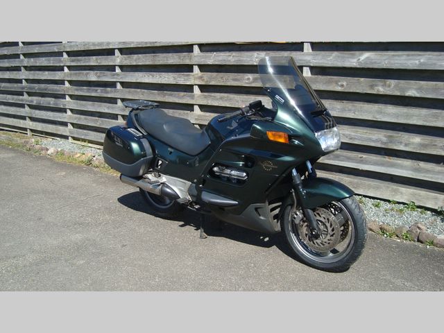 honda - st-1100-pan-european
