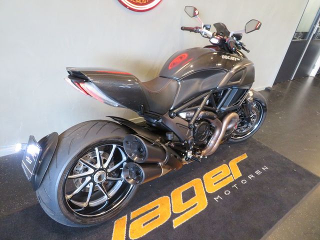 ducati - diavel-carbon