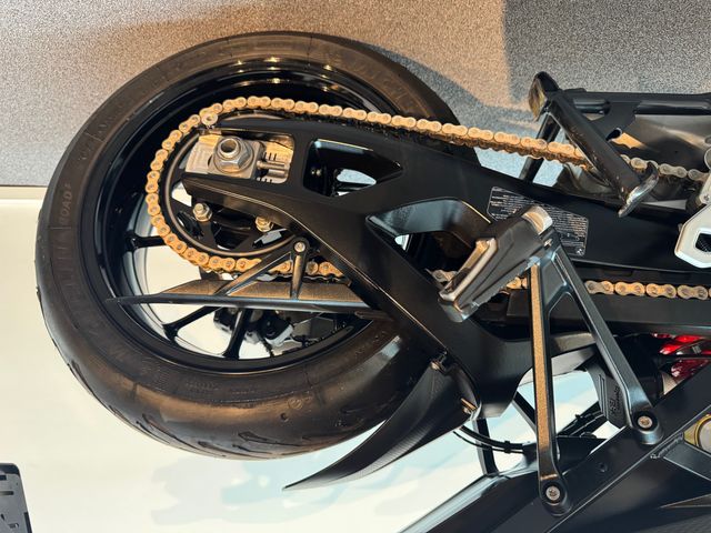 bmw - s-1000-xr