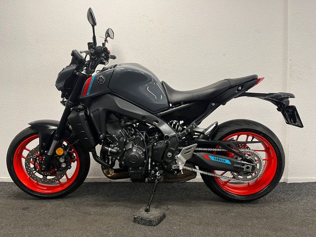 yamaha - mt-09-abs