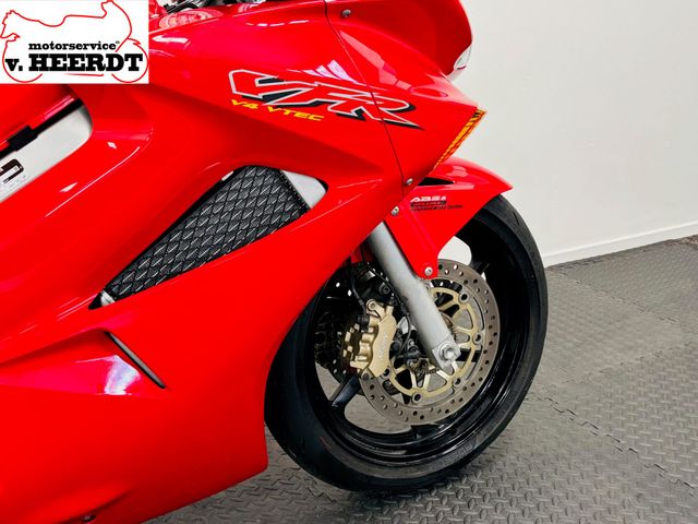 honda - vfr-800-fi-vtec-abs