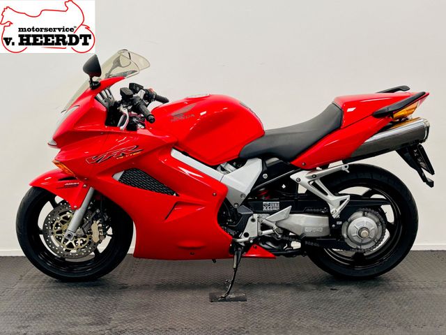 honda - vfr-800-fi-vtec-abs