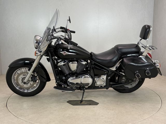 kawasaki - vn-900-classic