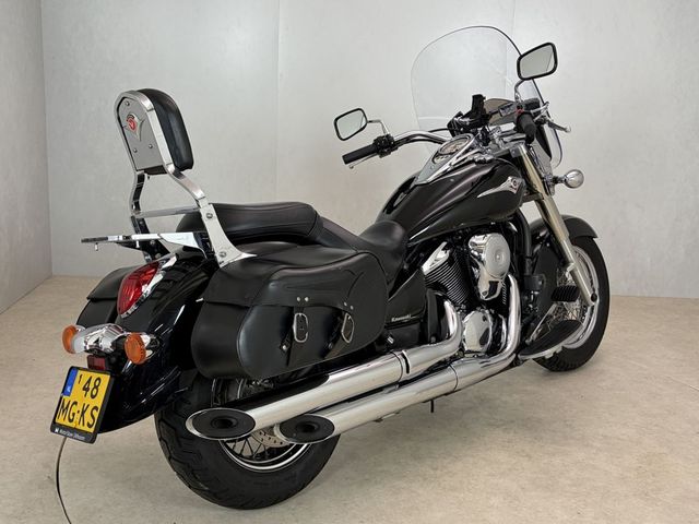 kawasaki - vn-900-classic