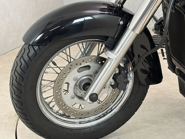 kawasaki - vn-900-classic