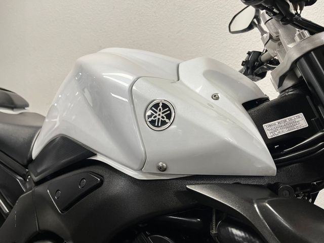yamaha - fz-1