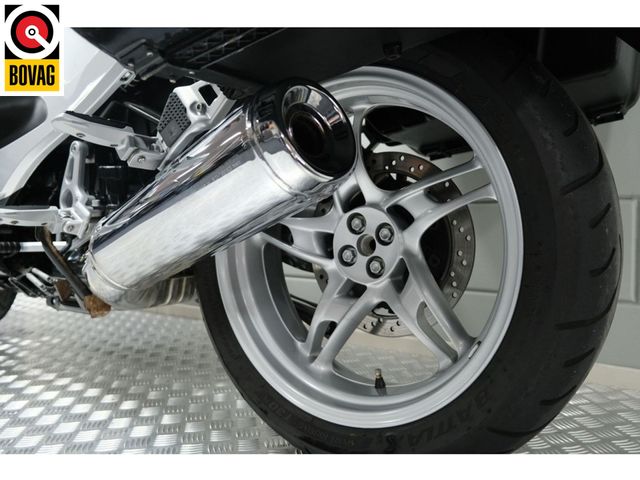 bmw - r-1150-rs
