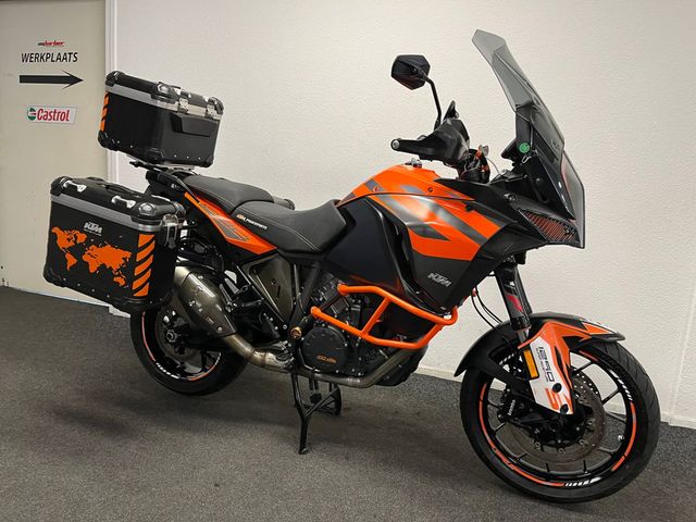 ktm - 1290-super-adventure-s