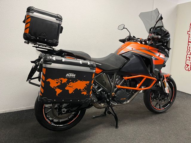 ktm - 1290-super-adventure-s